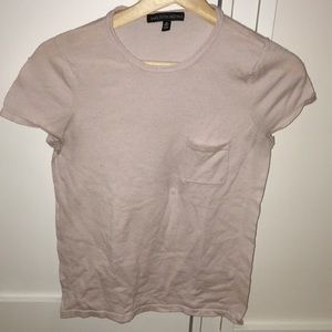 Light pink t-shirt